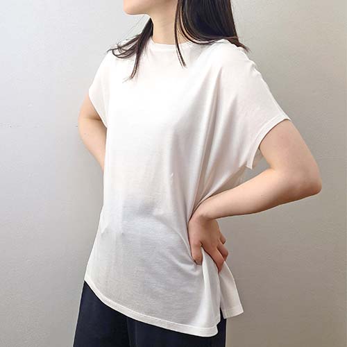トップスにも、インナーにも、TAKEFUショートスリーブTシャツ