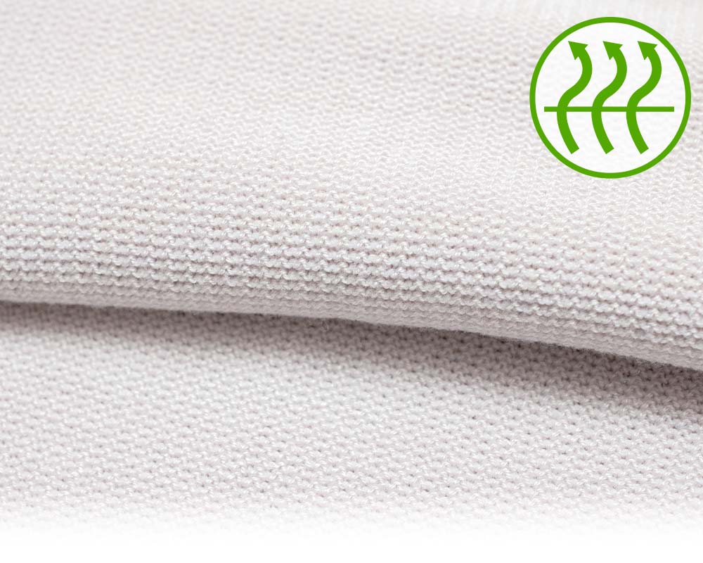 天然の抗菌・消臭作用でニオイも気になりません。汗をかいてもムレずにサラッと快適。